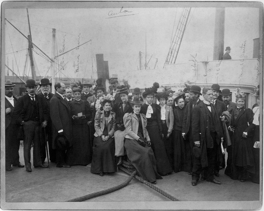 Clara Barton (far right) and Red Cross relief team in Cuba 1898 Courtesy of the Library of Congress